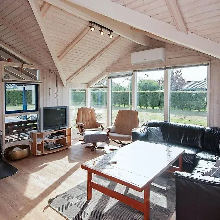 Three-bedroom Holiday In Odder 3 Hébergement de vacances Dyngby